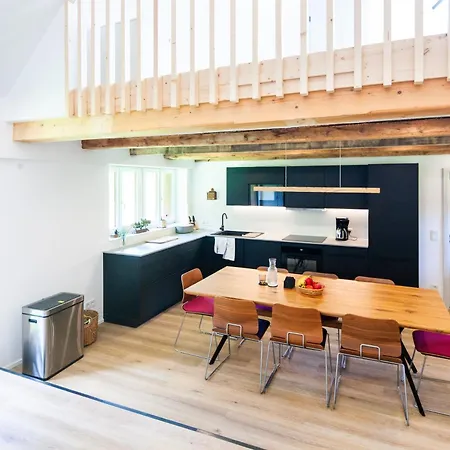 Exklusives Am Waldrand - Ideal Fuer Familien & Freunde