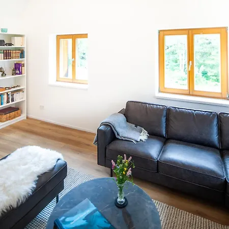 شاليه Exklusives Am Waldrand - Ideal Fuer Familien & Freunde *