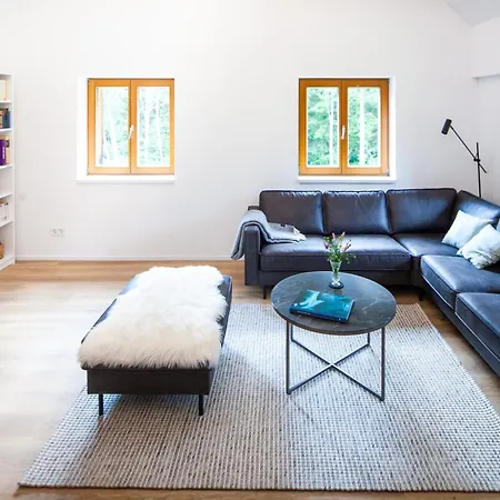 Exklusives Am Waldrand - Ideal Fuer Familien & Freunde شاليه