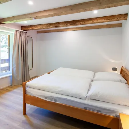 Exklusives Ferienhaus Am Waldrand - Ideal Fuer Familien & Freunde