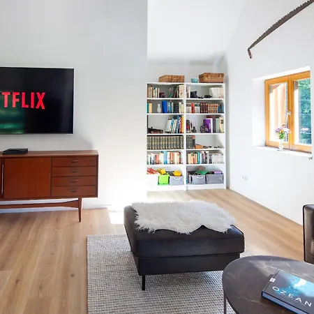 Exklusives Am Waldrand - Ideal Fuer Familien & Freunde * سانكت لامبريشت