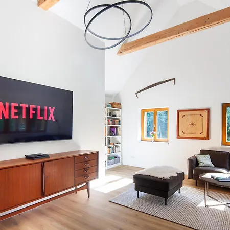 Exklusives Ferienhaus Am Waldrand - Ideal Fuer Familien & Freunde Horská chata *