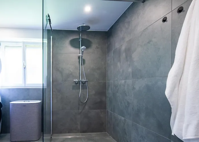 Exklusives Am Waldrand - Ideal Fuer Familien & Freunde *