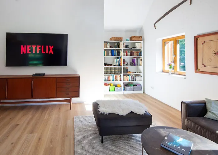 Auerling, Freistehendes Mit Sauna & Kamin Am Waldrand * 상트램브레흐트