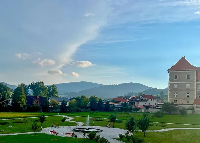 Exklusives Am Waldrand - Ideal Fuer Familien & Freunde 圣兰布雷希特