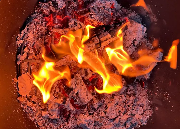 Auerling, Freistehendes Mit Sauna & Kamin Am Waldrand * 상트램브레흐트